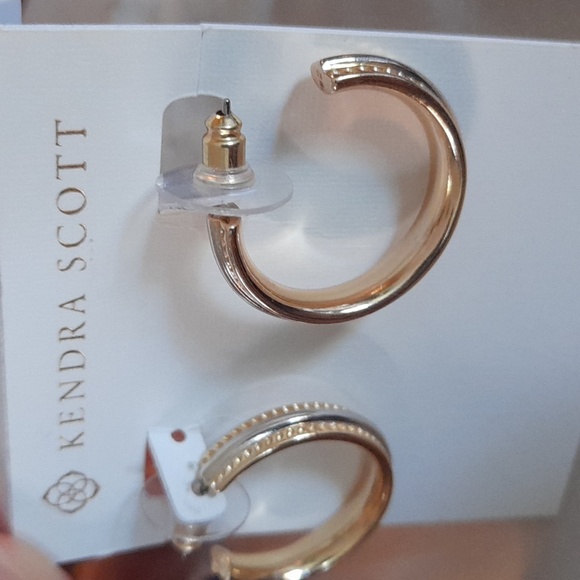 Kendra Scott Jewelry - NWT New Kendra Scott Earrings Merritt Hoop two tone